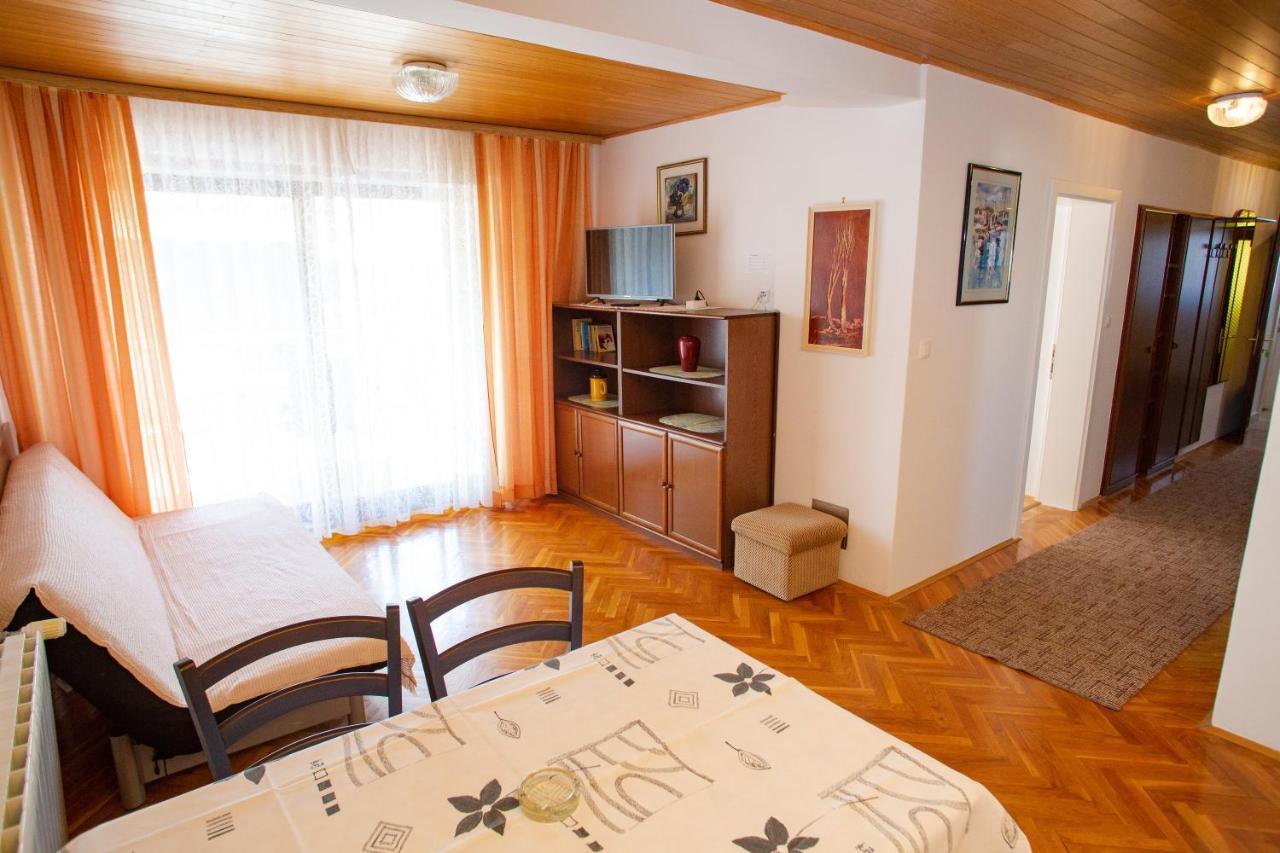 Apartments & Rooms Peranic Novalja Exterior photo